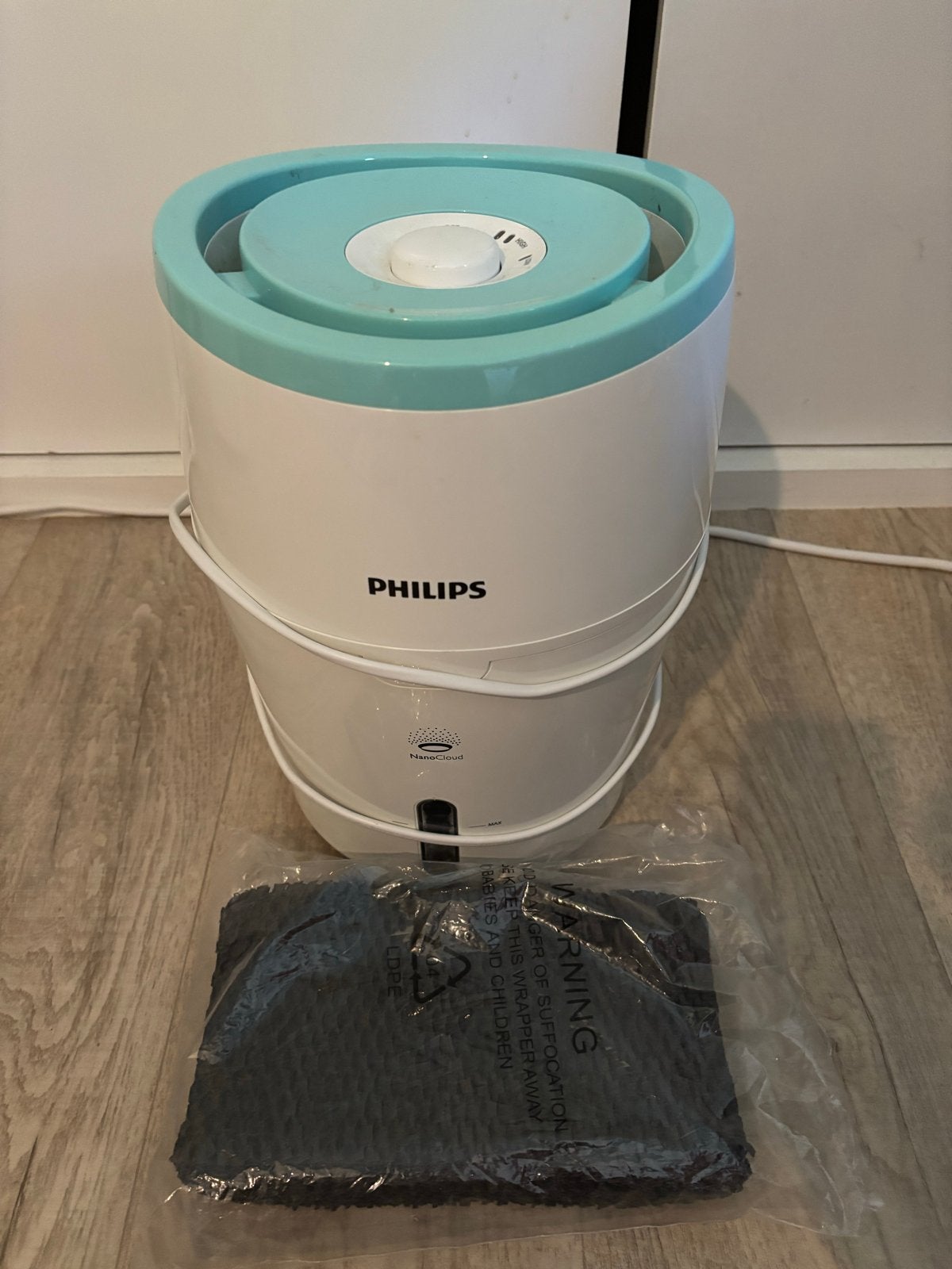 Philips Luchtbevochtiger met Nieuw Filter, Ophalen, Gebruikt