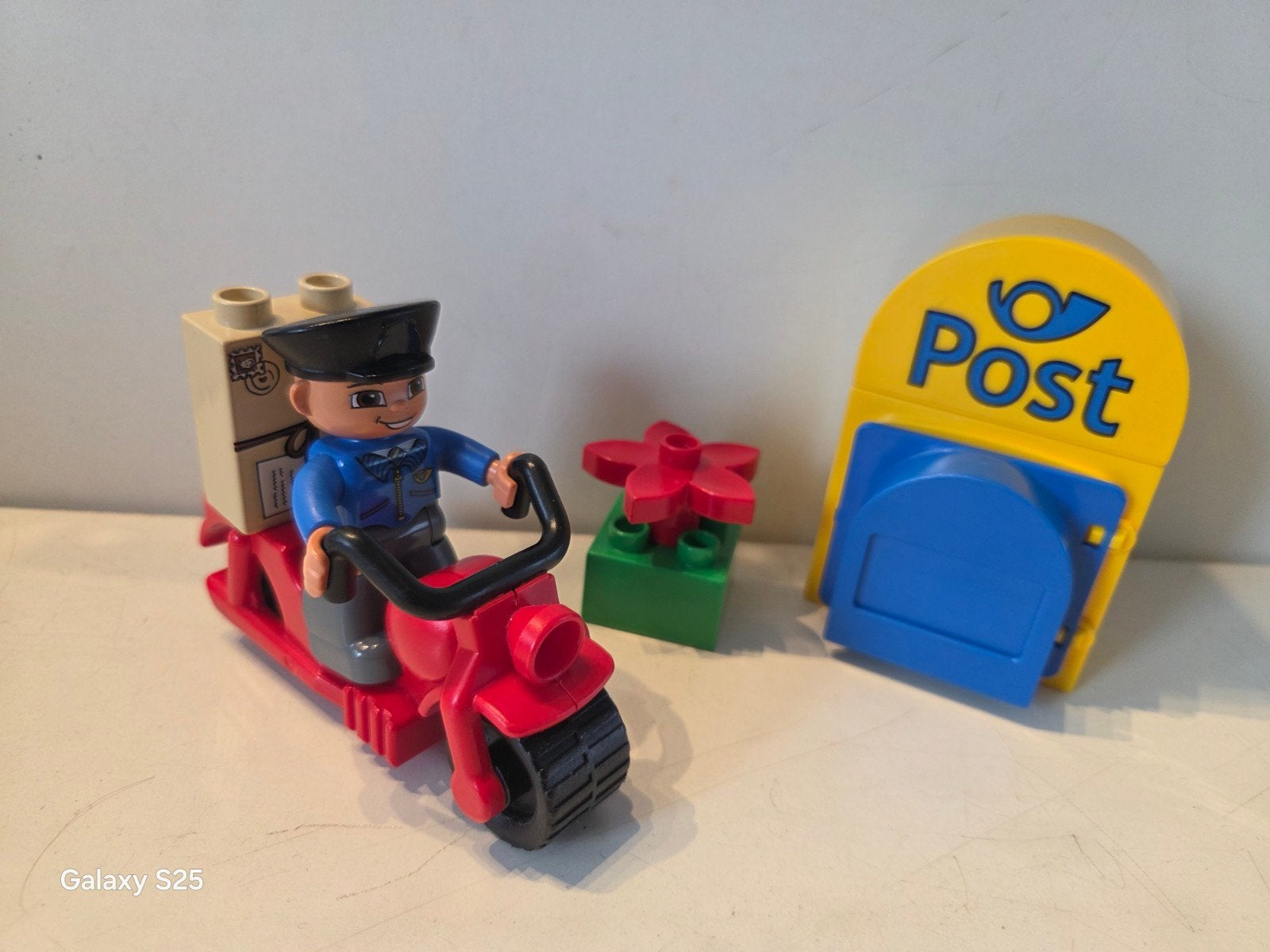 Lego Duplo 5638 - Postbode - Compleet, Ophalen of Verzenden, Zo goed als nieuw