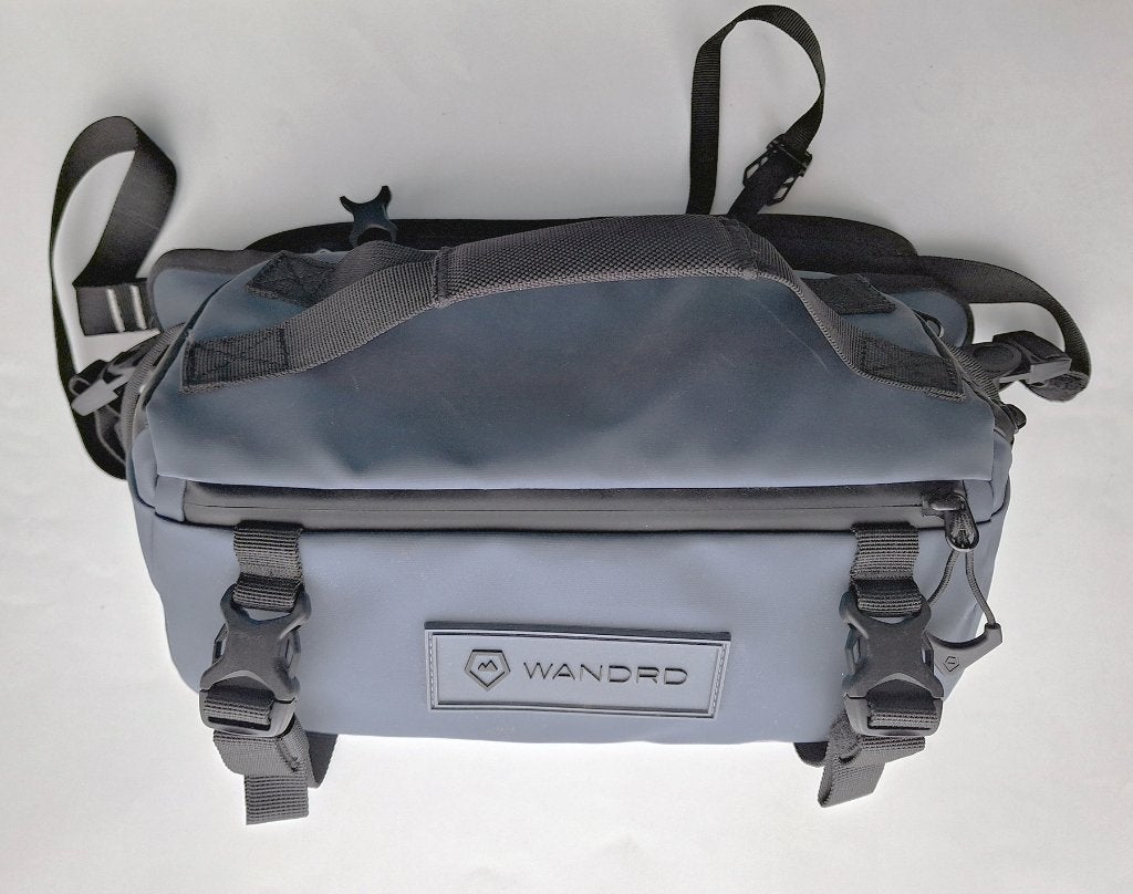 Wandrd Rogue 6l sling v1 Aegeon blue fototas