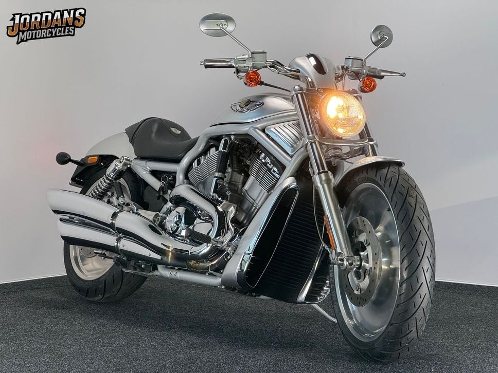 HARLEY-DAVIDSON V-ROD VRSCA 100TH ANNIVERSARY 5HD (bj 2003), 2 cilinders, HARLEY-DAVIDSON, Bedrijf, Onbekend