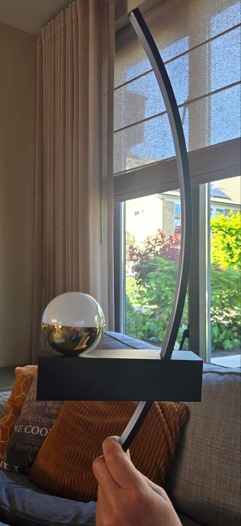 Nieuwe moderne tafellamp - Zwart met goud, Nieuw, Ophalen of Verzenden, Glas, Minder dan 50 cm