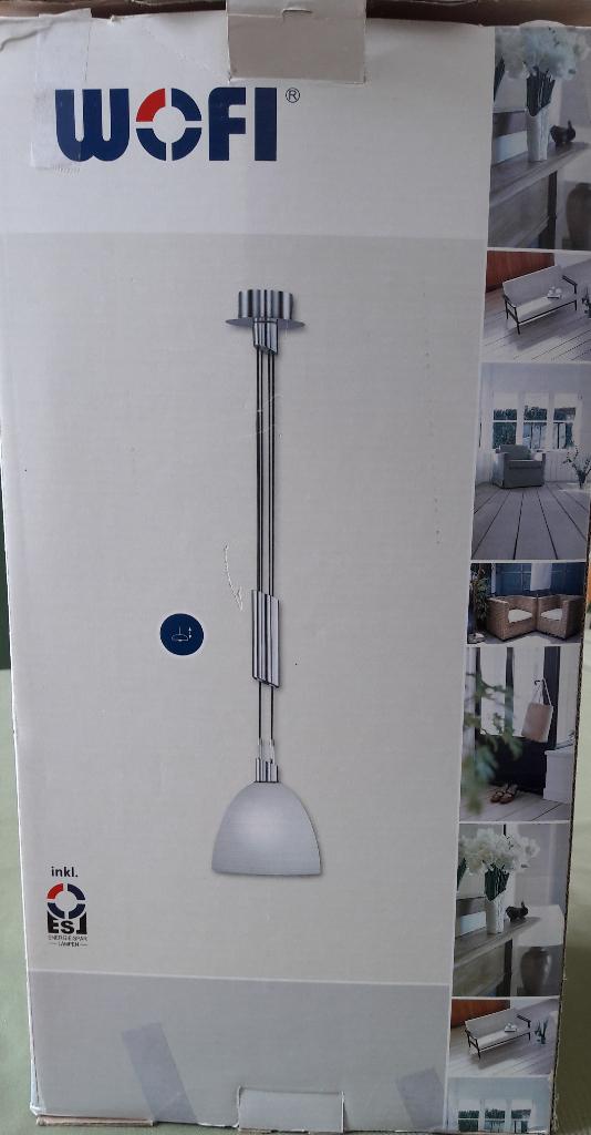 nieuwe Wofi hanglamp met pendel en glazen kap chroomkleur, Huis en Inrichting, Lampen | Hanglampen, Ophalen of Verzenden, Nieuw