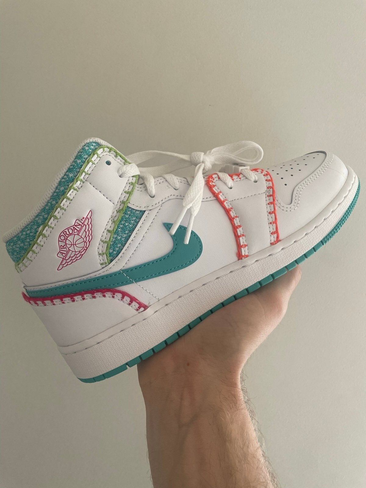 Nike Air Jordan 1 Mid Multi Colour 38.5, Ophalen of Verzenden, Nieuw, Sneakers of Gympen