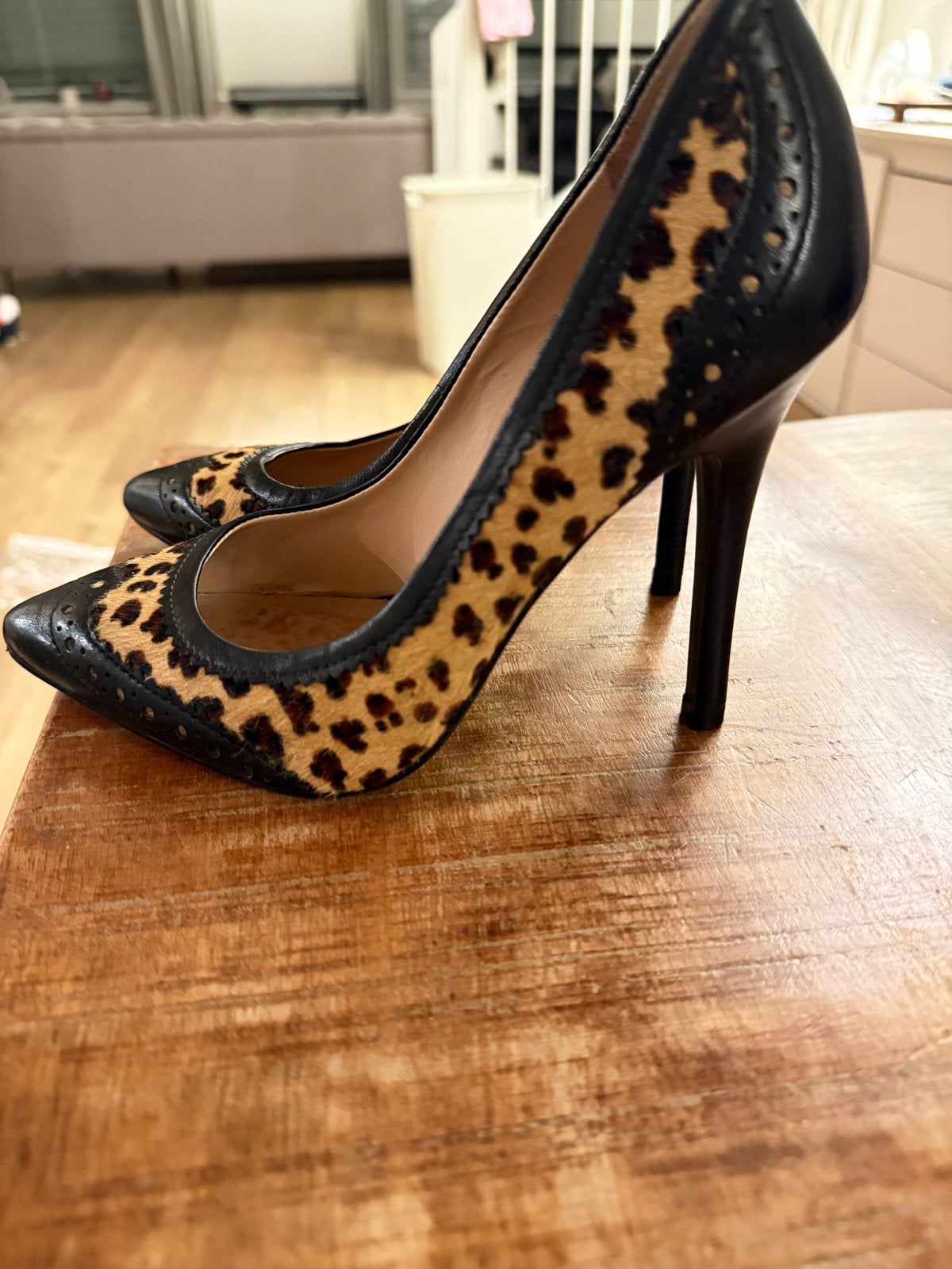 Tango Pumps met Luipaardprint - Maat 36, Kleding | Dames, Pumps, Overige kleuren, Ophalen of Verzenden, Zo goed als nieuw