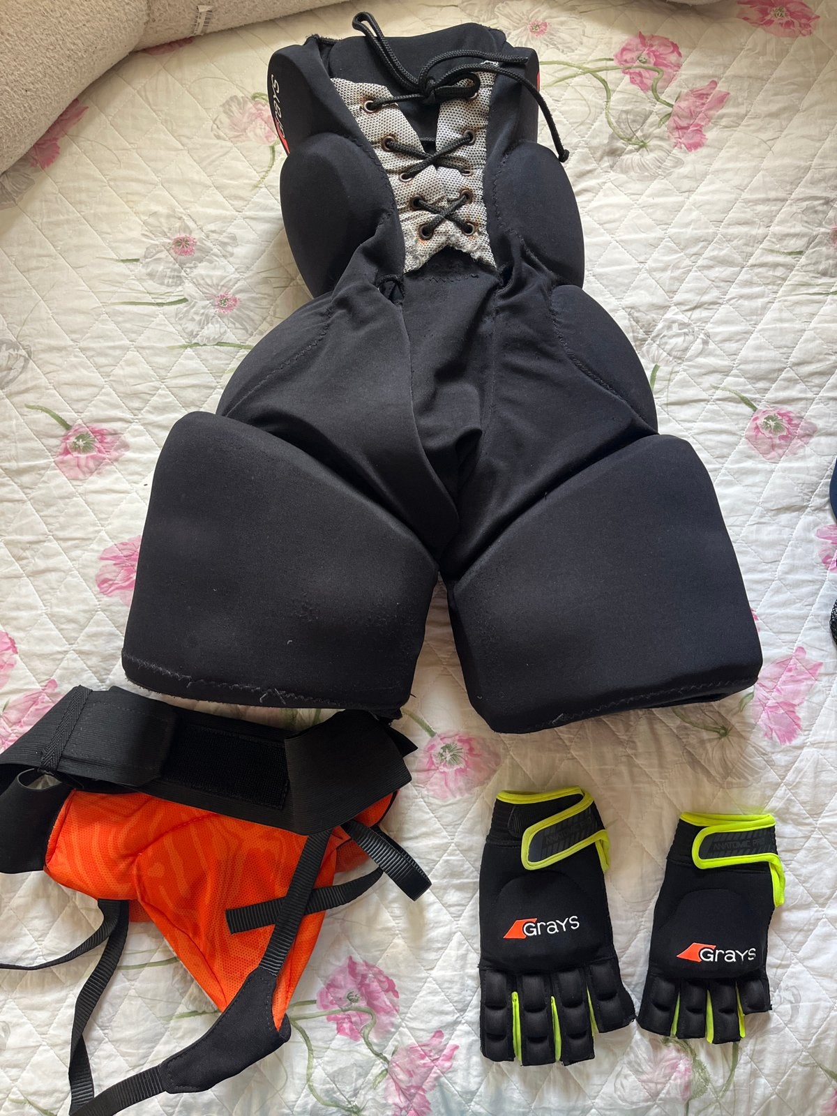 Hockey bescherming set: Grays handschoenen, OBO tok, broek, Sport en Fitness, Ophalen, Gebruikt, Overige typen