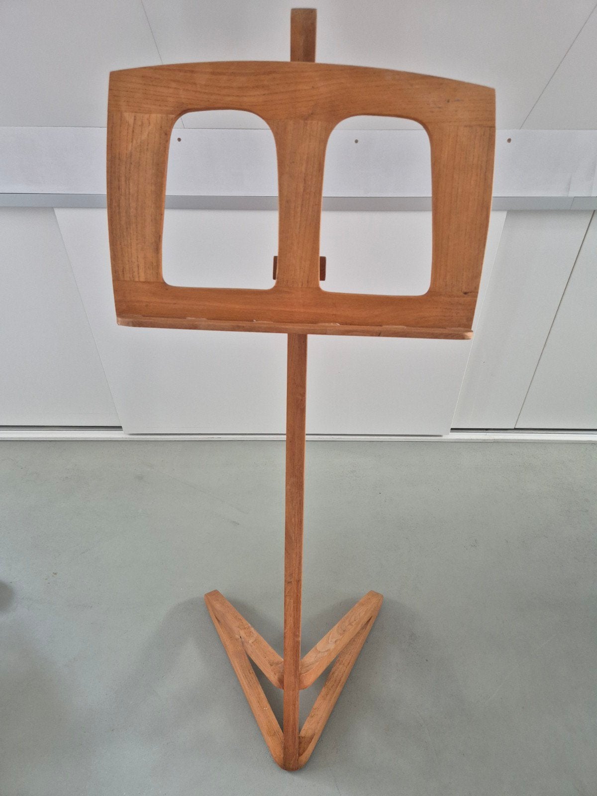 Vintage houten muziekstandaard, Muziek en Instrumenten, Ophalen, Zo goed als nieuw, Muziekstandaard, Overige instrumenten