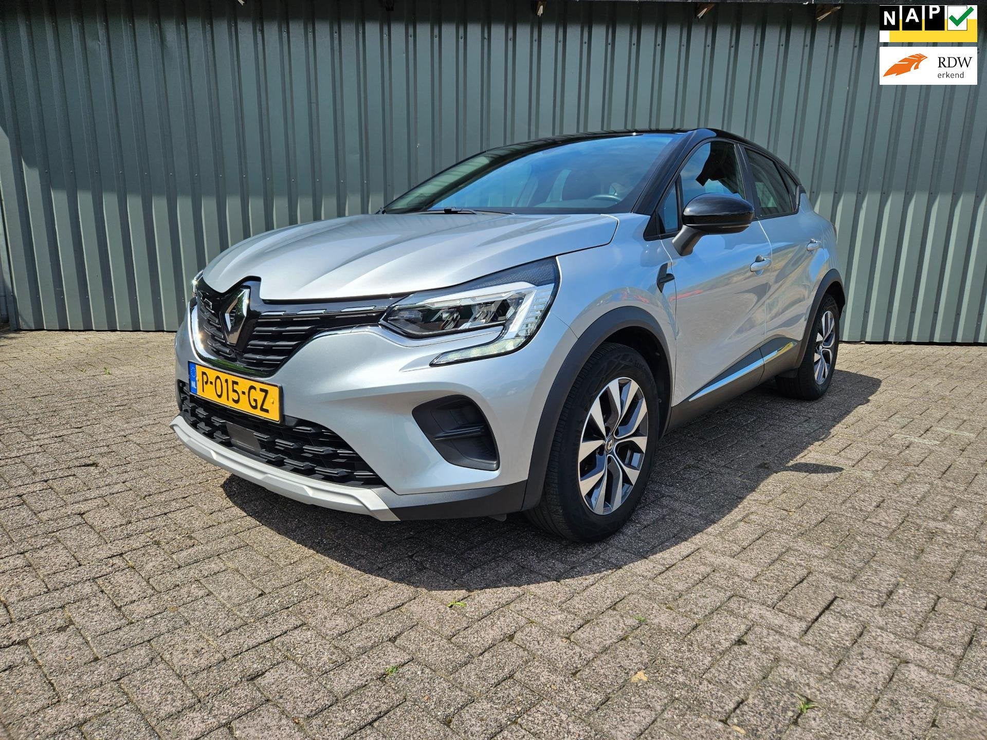 Renault Captur 1.0 TCe 90 Navi Full led Lmv Cruisecontrol, Auto's, Voorwielaandrijving, Stof, Gebruikt, 635 kg