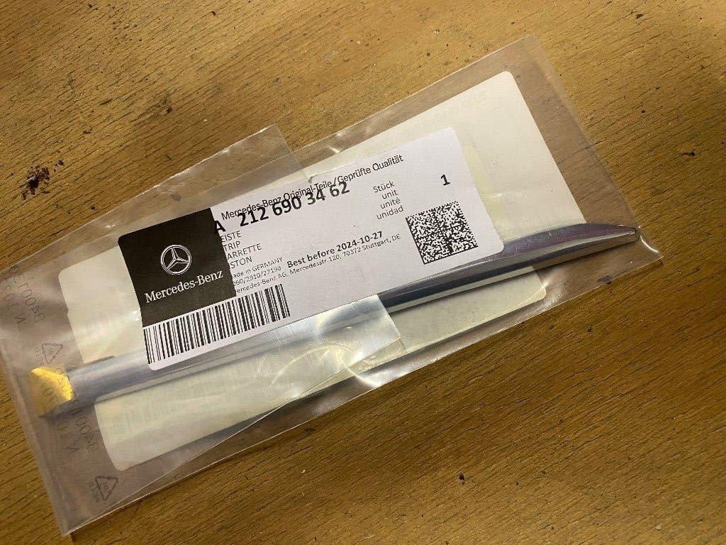 Diverse sierlijsten Mercedes W212 S212 NIEUW, Mercedes-Benz, Nieuw, Ophalen of Verzenden, Voor