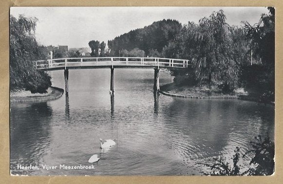Oude Ansichtkaart Heerlen, Vijver Meezenbroek, Ophalen of Verzenden, 1940 tot 1960, Gelopen, Limburg