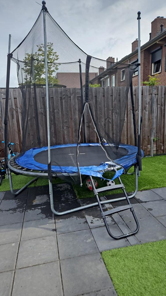 Trampoline met veiligheidsnet - Opknapper, Ophalen of Verzenden, Gebruikt