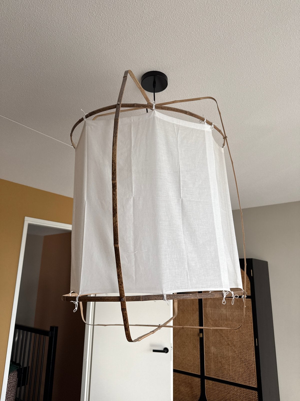 Ay Illuminate Hanglamp bamboe met linnen kap, Huis en Inrichting, Verzenden, Zo goed als nieuw, Natuurlijk materiaal, E27 (groot)