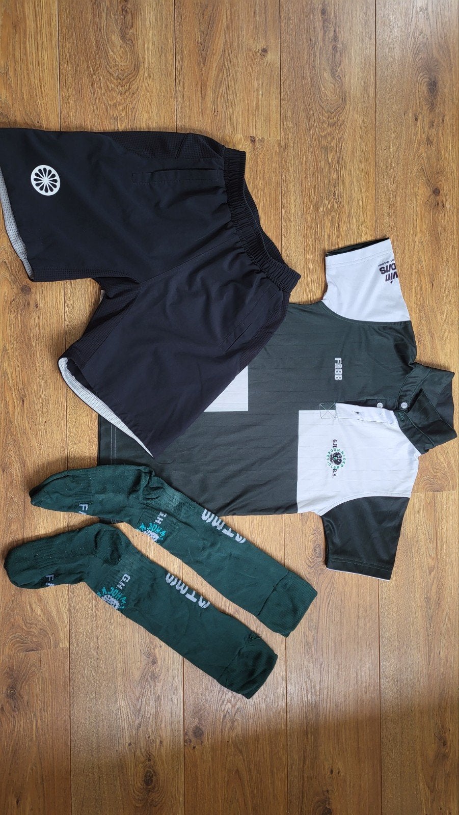 GHBS Hockey tenue (shirt, broek, sokken) maat 152, GHBS, Jongen of Meisje, Ophalen of Verzenden, Zo goed als nieuw