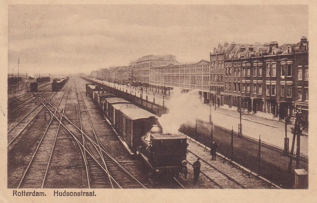 726Q Rotterdam Hudsonstraat Havenspoor stoomtrein nu Dakpark, Ophalen of Verzenden, 1920 tot 1940, Gelopen, Zuid-Holland