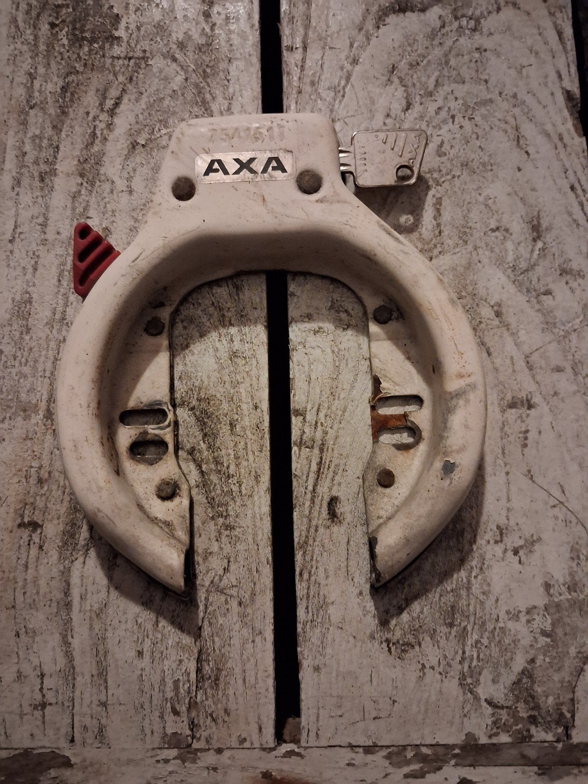 axa fiets slot., Ophalen, Gebruikt, Ringslot