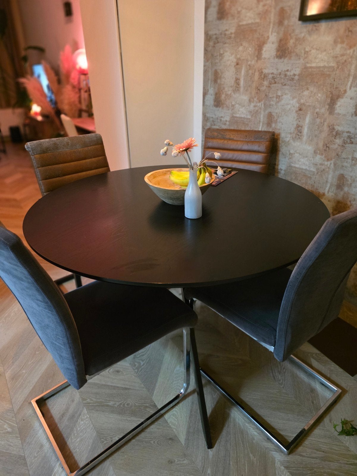Ronde eettafel zwart - dm 120 cm  MAG ZSM WEG