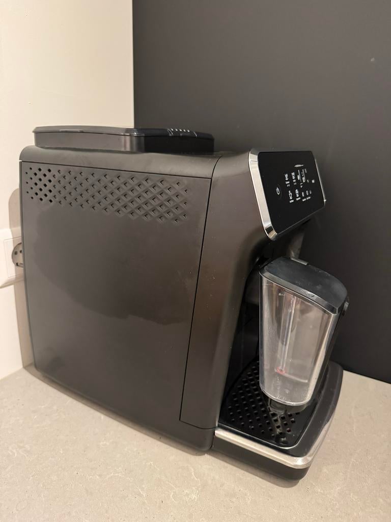 Philips LatteGo 2200 Serie - zeer goede staat, Afneembaar waterreservoir, Gebruikt, Verzenden, Espresso apparaat