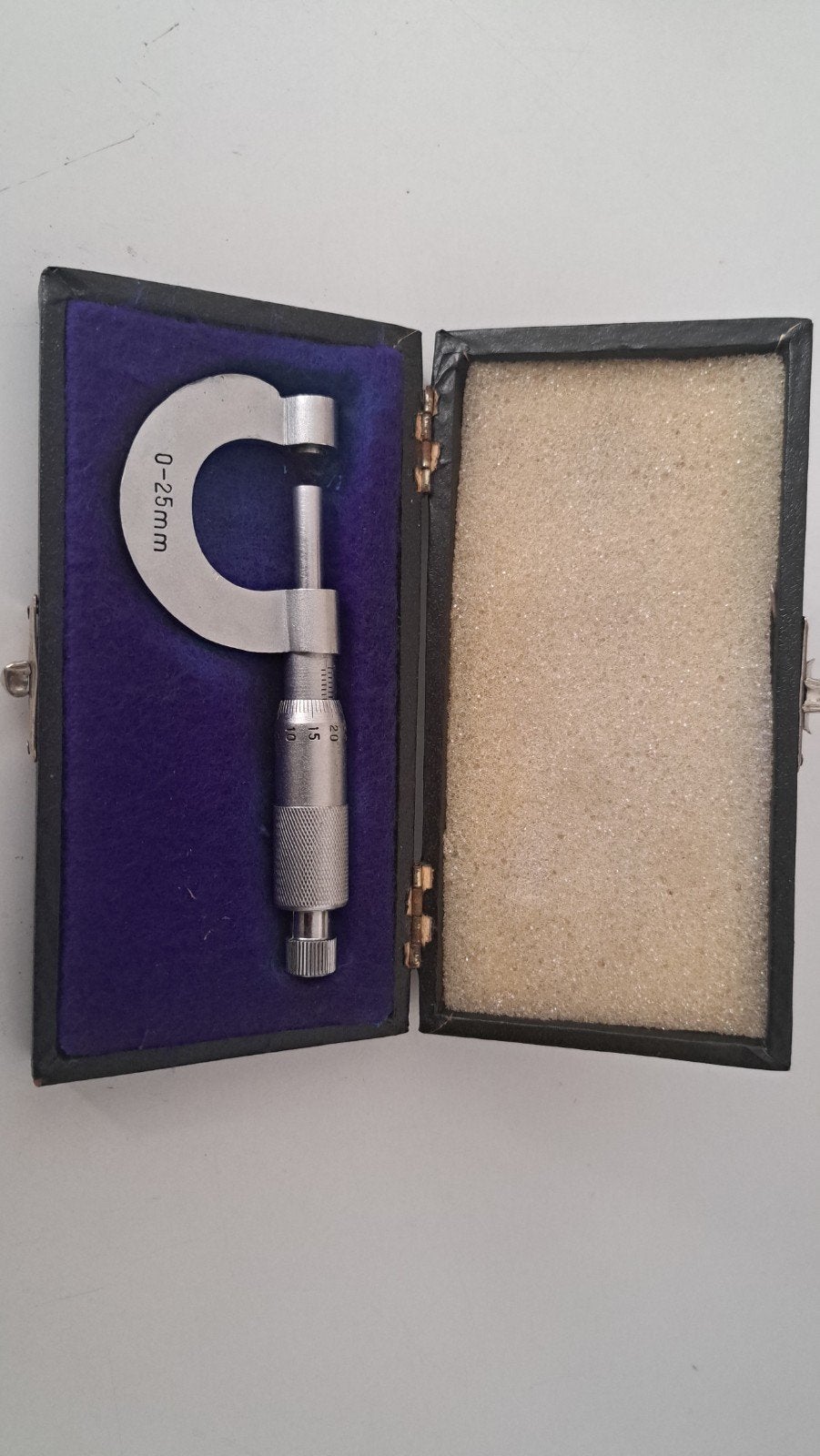 2 Micrometers 0-25mm 0.01mm, Ophalen of Verzenden, Afstand