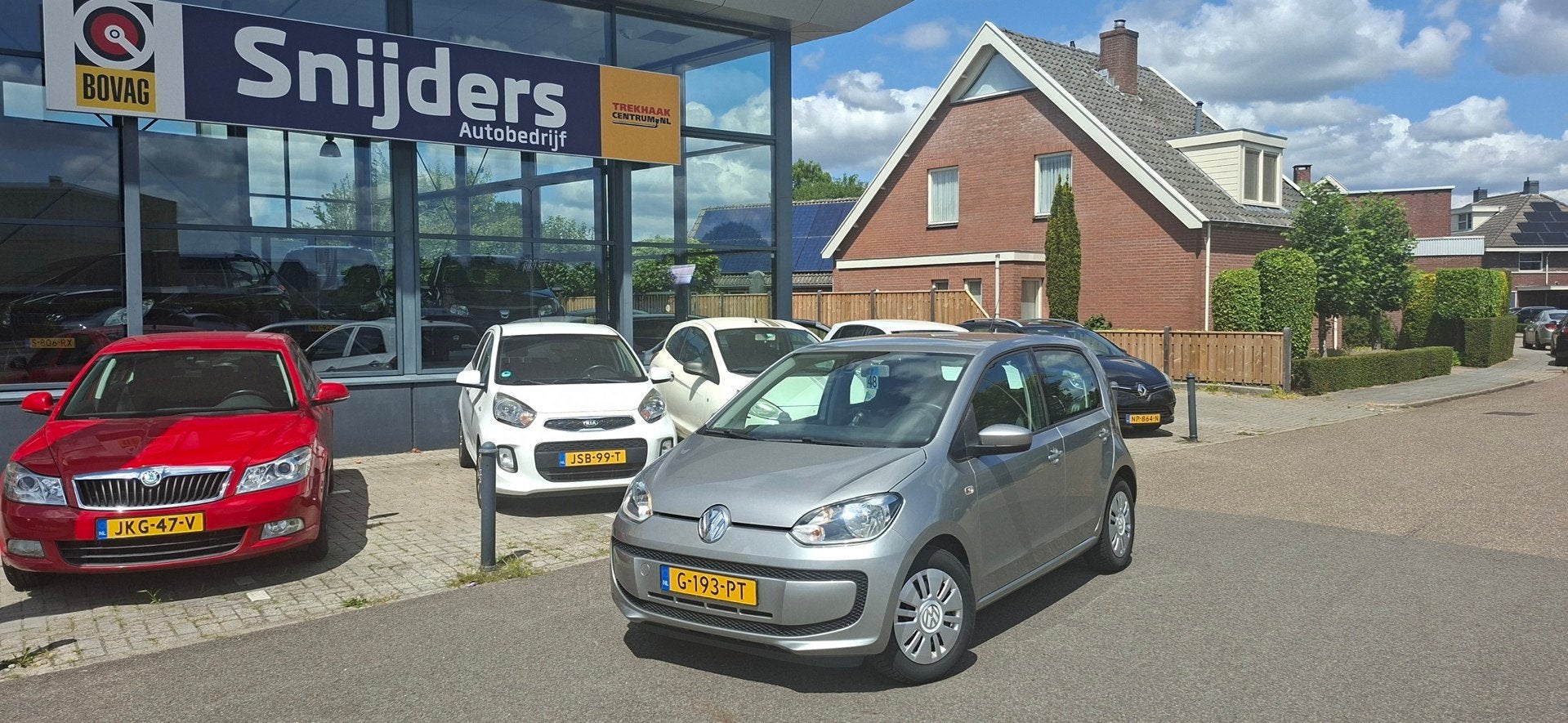 Volkswagen Up! 1.0 move up! BlueMotion NAVI/PDC/CRUISECONTRO, Voorwielaandrijving, Euro 5, Navigatiesysteem, Gebruikt