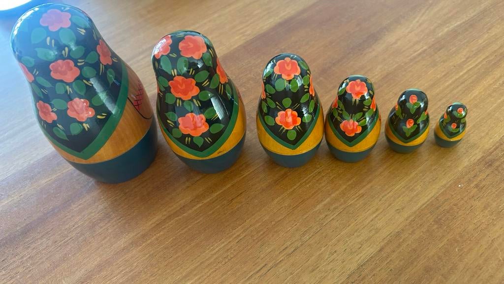 Set van 5 traditionele Russische Matroesjka poppen, Verzenden, Nieuw