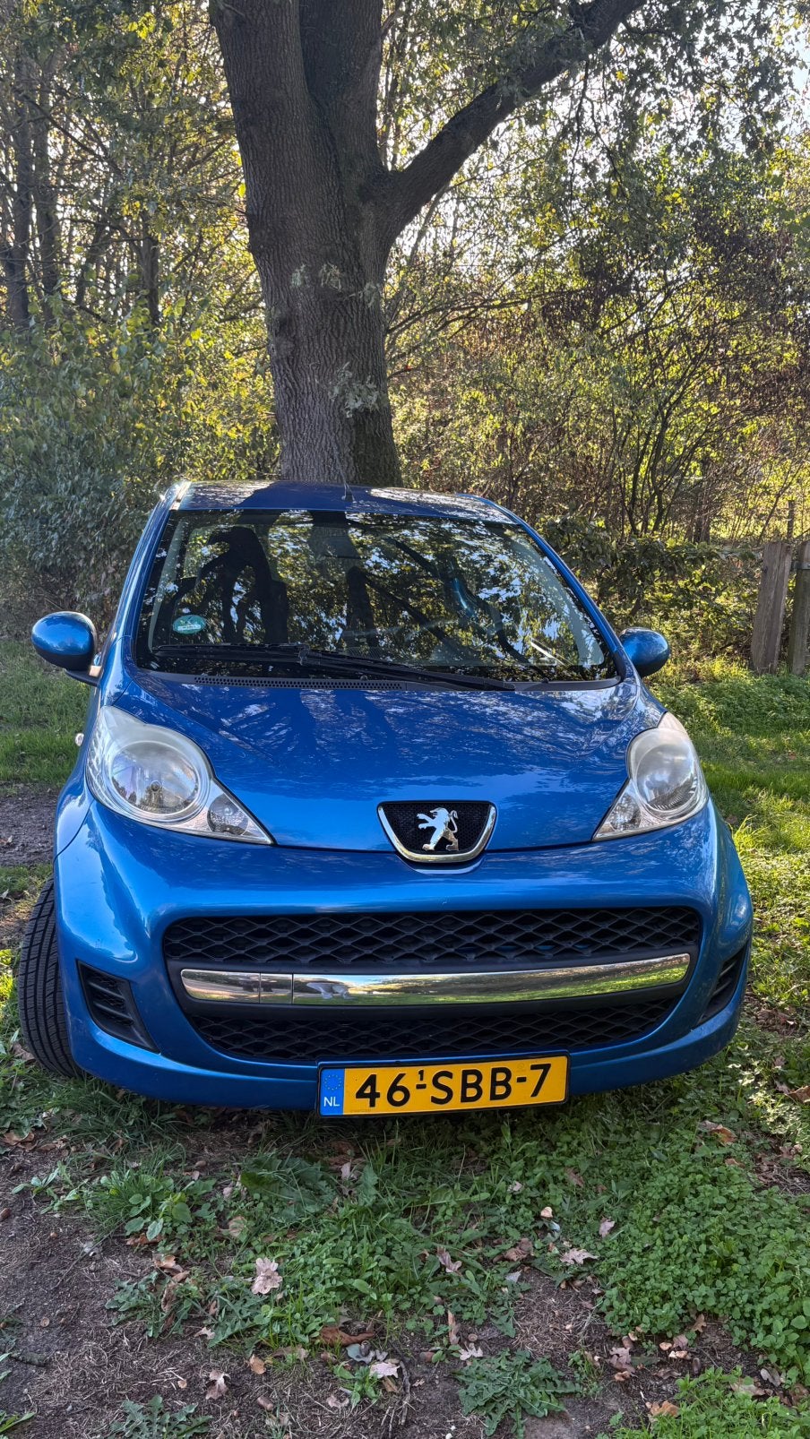 Peugeot 107 1.0 12V 5DR 2011 Blauw, Auto's, Voorwielaandrijving, Stof, Zwart, 68 pk