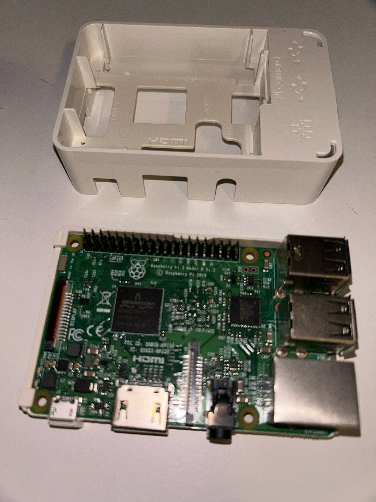 Raspberry Pi 3 Model B V1.2 met behuizing, Computers en Software, Gebruikt, Ophalen of Verzenden, Gaming, Minder dan 4 GB