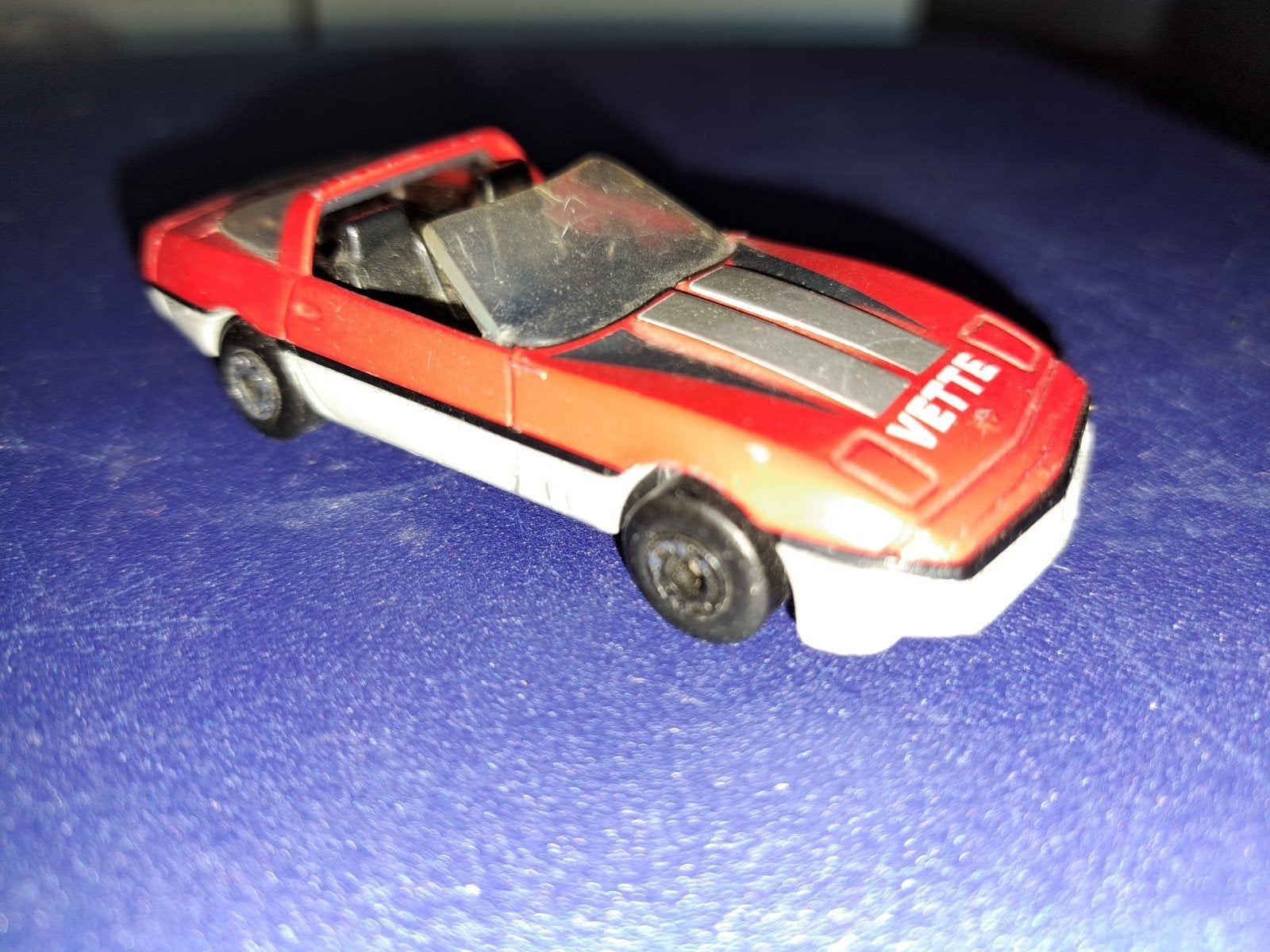 Matchbox Corvette Vette 1983 speelgoedauto schaal 1:56, Ophalen, Gebruikt, Auto, Matchbox