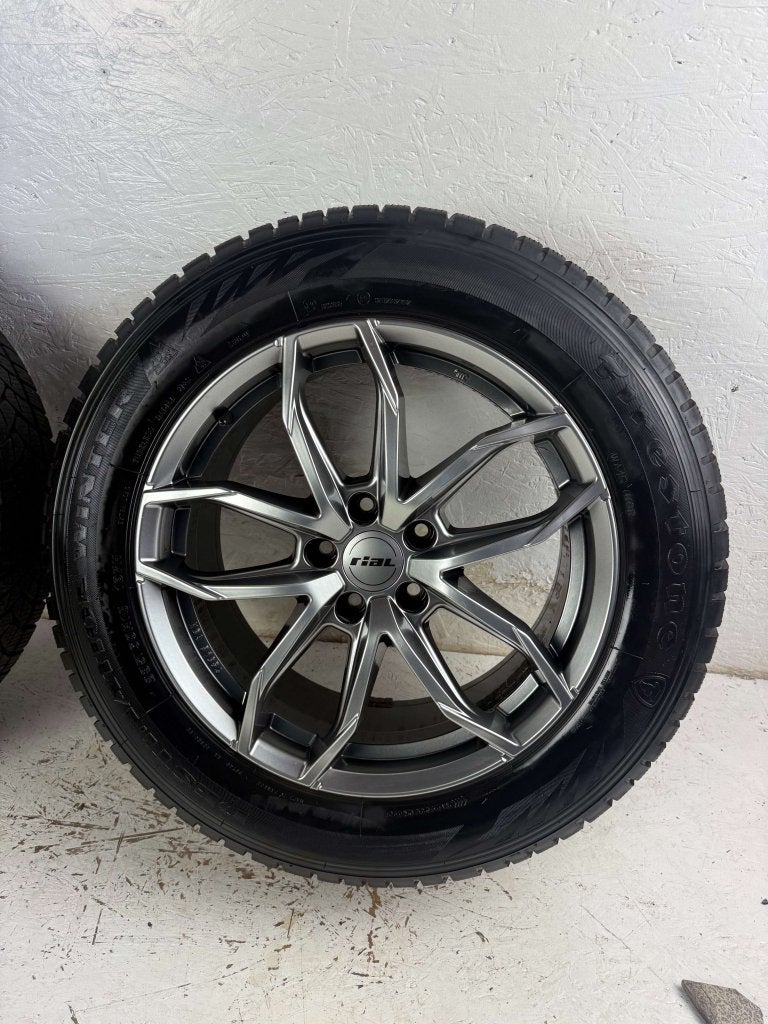 #Mitsubishi Outlander Honda CR-V velgen 18" 5x114.3 winter, Auto-onderdelen, Banden en Velgen, 18 inch, Gebruikt, Banden en Velgen