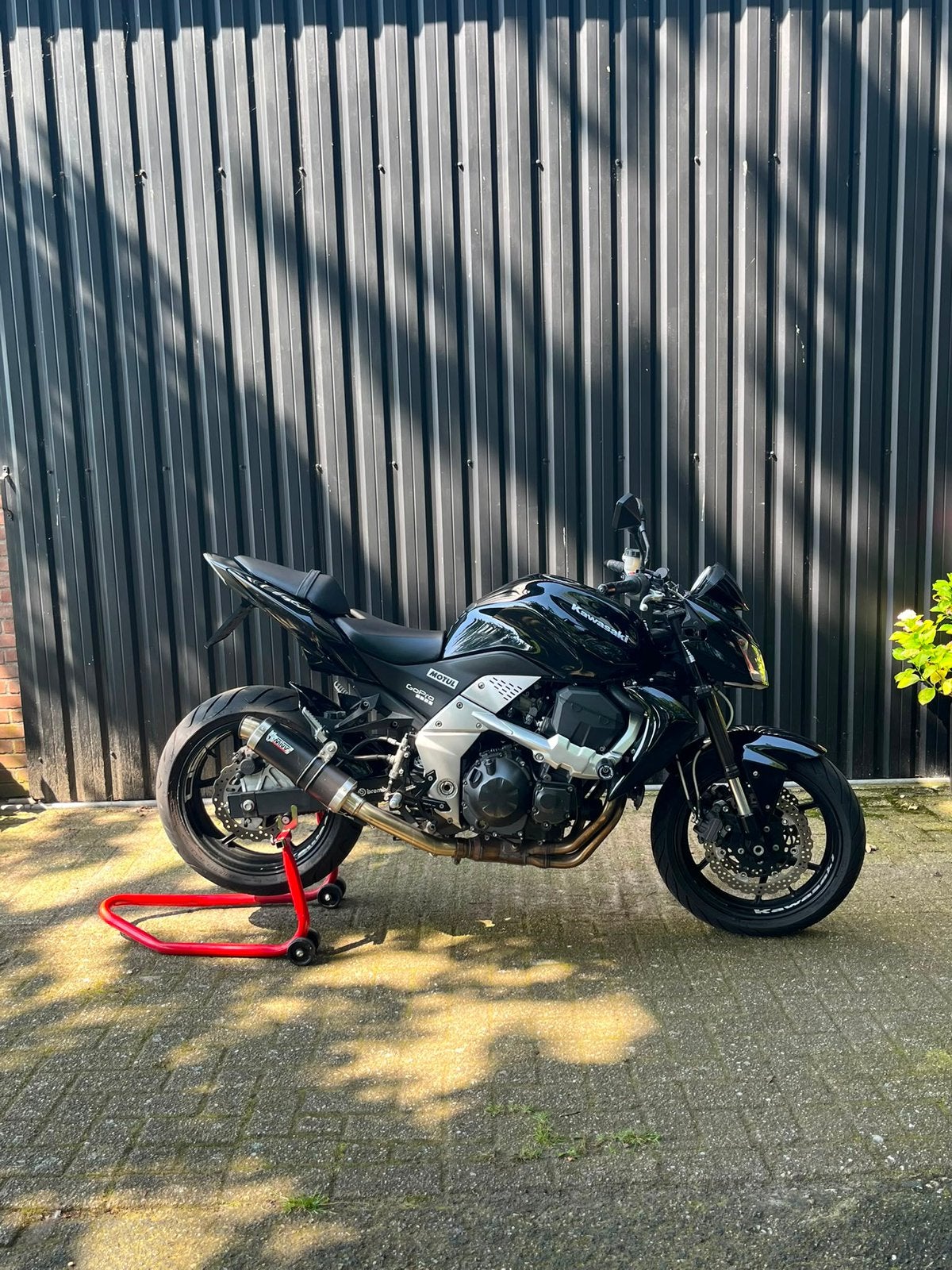 Kawasaki Z750, Ophalen