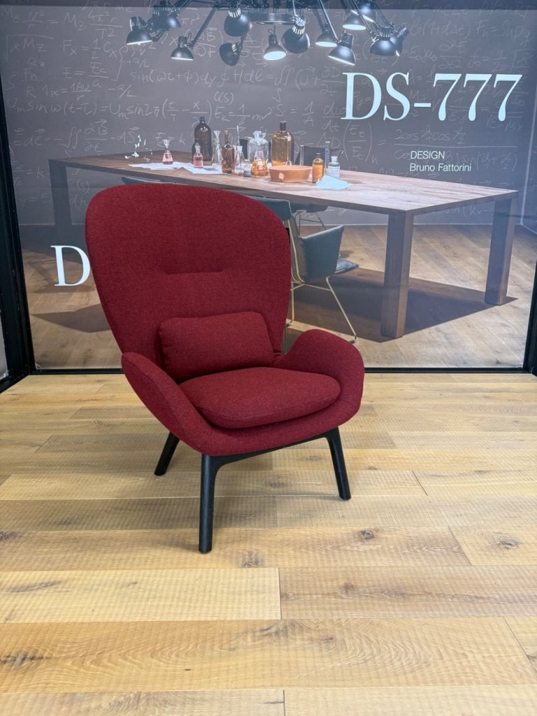 Showmodel Rolf Benz 594 Fauteuil rood stof design stoel, Service@rolf-benz.com, Haiterbacher Str. 104, Nieuw, 75 tot 100 cm