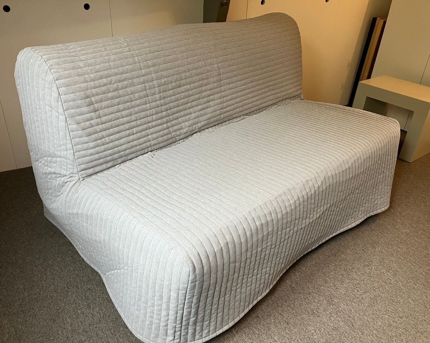 Lycksele 2-zits slaapbank, Knisa lichtgrijs Ikea, Huis en Inrichting, Ophalen, Tweepersoons, Zo goed als nieuw, Grijs