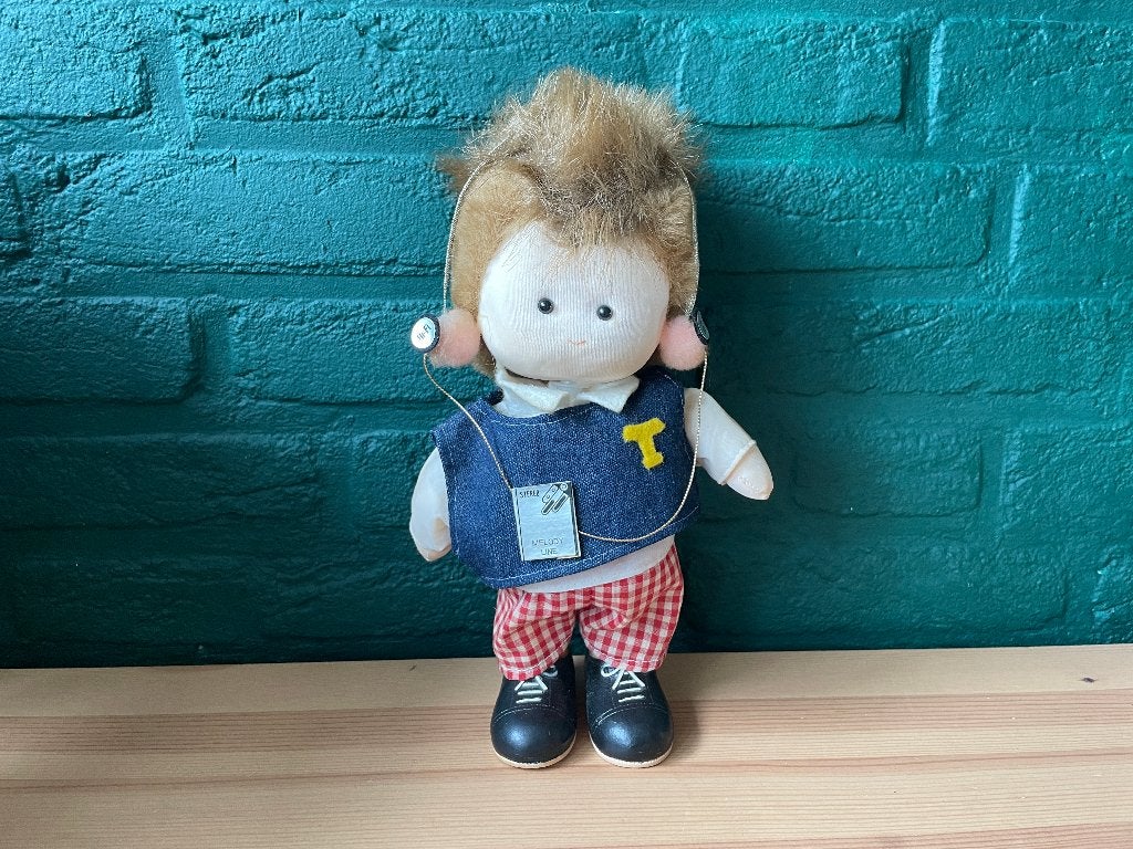 Vintage Cuddle Kidz muziekpop met koptelefoon- werkt, Verzamelen, Ophalen of Verzenden, Gebruikt, Overige typen