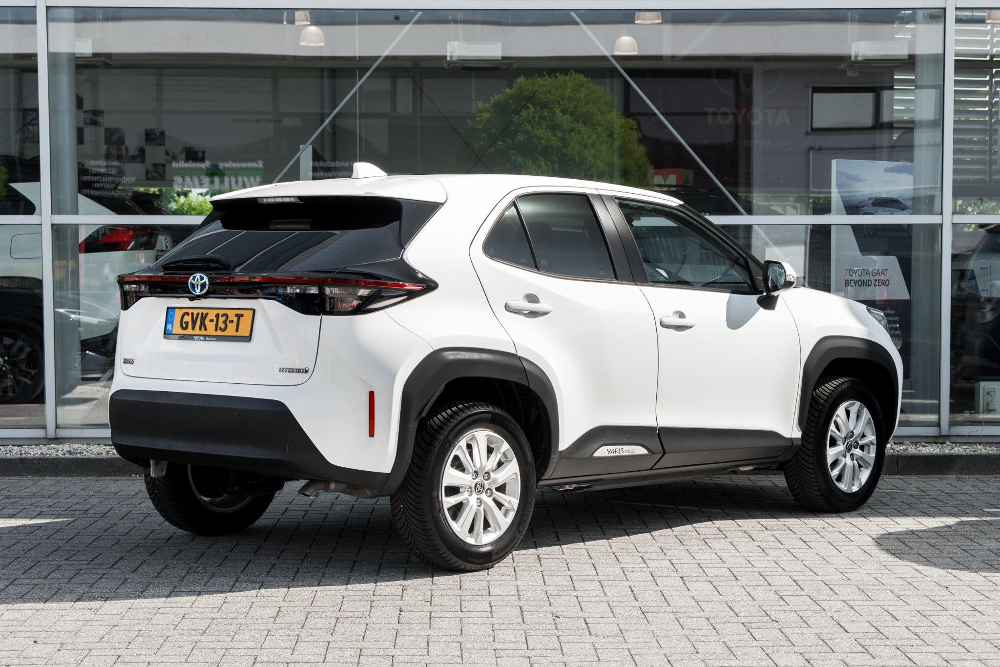 Toyota Yaris Cross 1.5 Hybrid Active, Stof, Gebruikt, 116 pk, Wit
