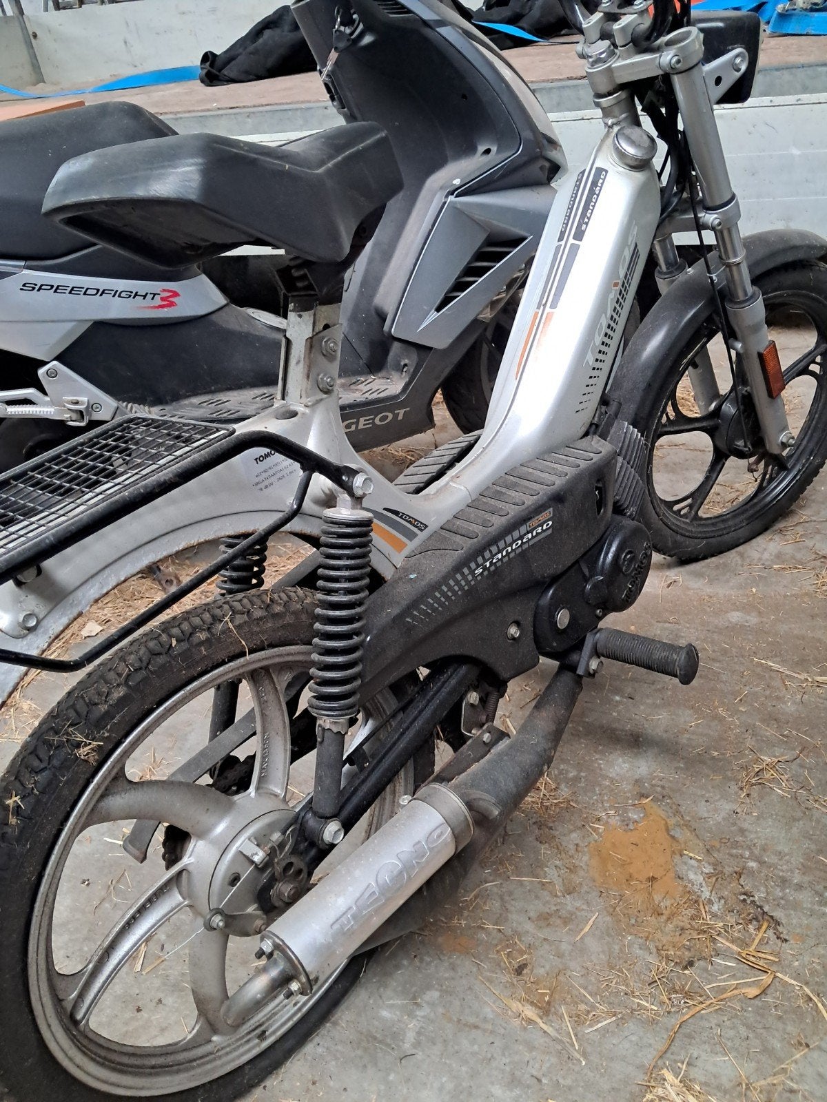 Tomos Standard brommer - Goed onderhouden, Fietsen en Brommers, Ophalen of Verzenden, Gebruikt, Overige typen, Tomos