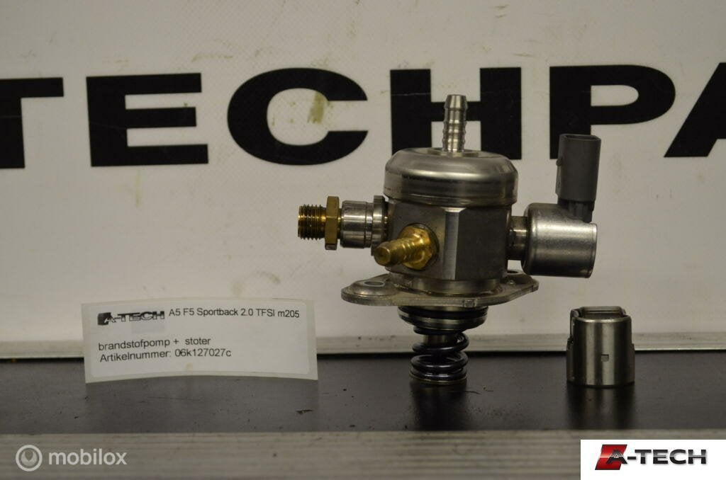 Brandstofpomp Audi A5 F5 2.0 TFSI 17-'18 06k127027c, Audi, Gebruikt, Audi, Ophalen of Verzenden