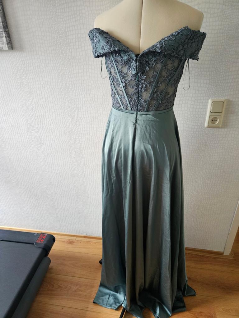 Elegante Galajurk - Zeegroen met Kant, Galajurk, Ophalen of Verzenden, Zo goed als nieuw, Renk