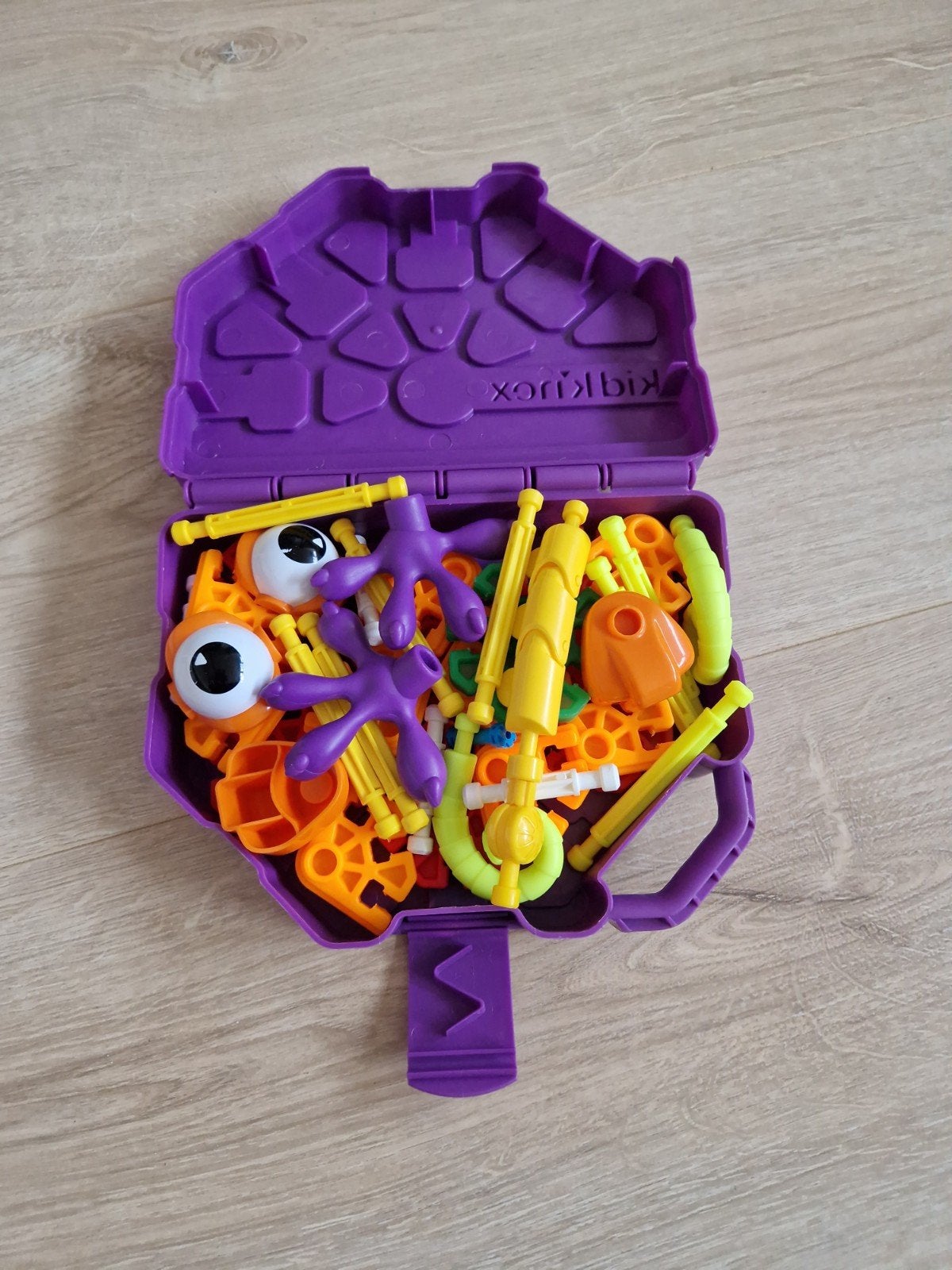 Kid K'nex bouwset in handige koffer, Ophalen, Gebruikt, K'nex