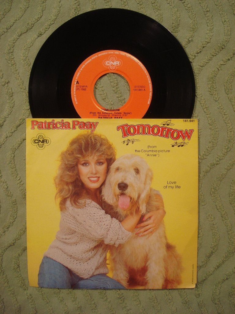 Patricia Paay 7" Vinyl Single: ‘Tomorrow’ (Nederland) Annie, Ophalen of Verzenden, Zo goed als nieuw, 7 inch, Pop