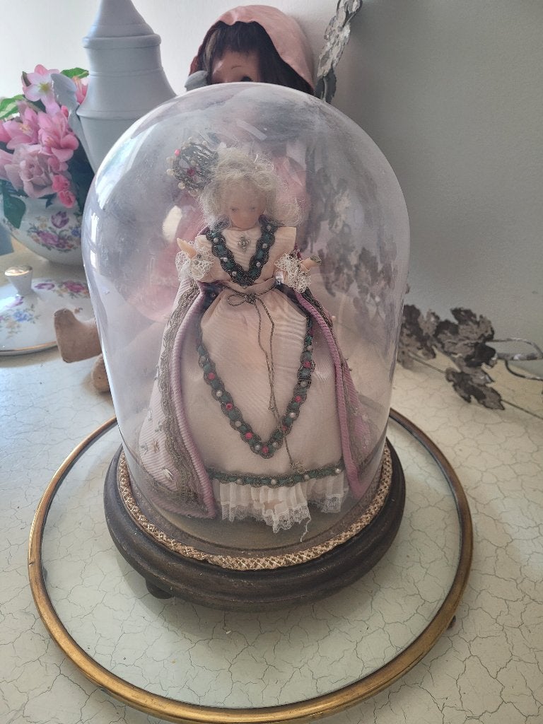 Kleinere vintage stolp