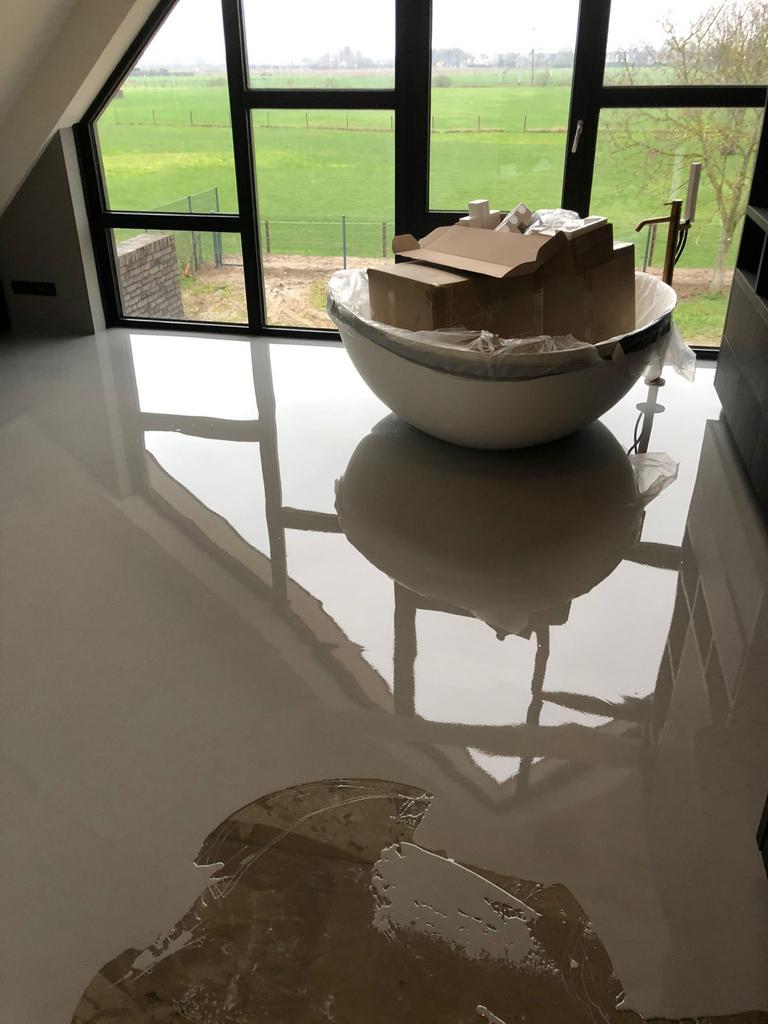PU Gietvloer Betonlook Krasvast - GRATIS Toilet Make-over!, Doe-het-zelf en Verbouw, Ophalen, Kunststof, 50 tot 150 cm, Overige typen