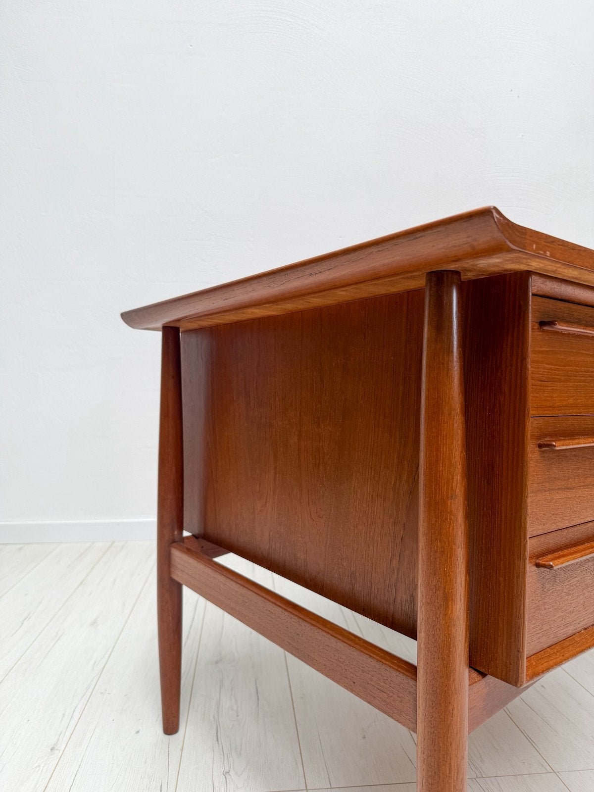 Arne Vodder H.P. Hansen teak bureau vintage jaren 60 deens, Scandinavisch, Hout, 153 cm, Ophalen of Verzenden