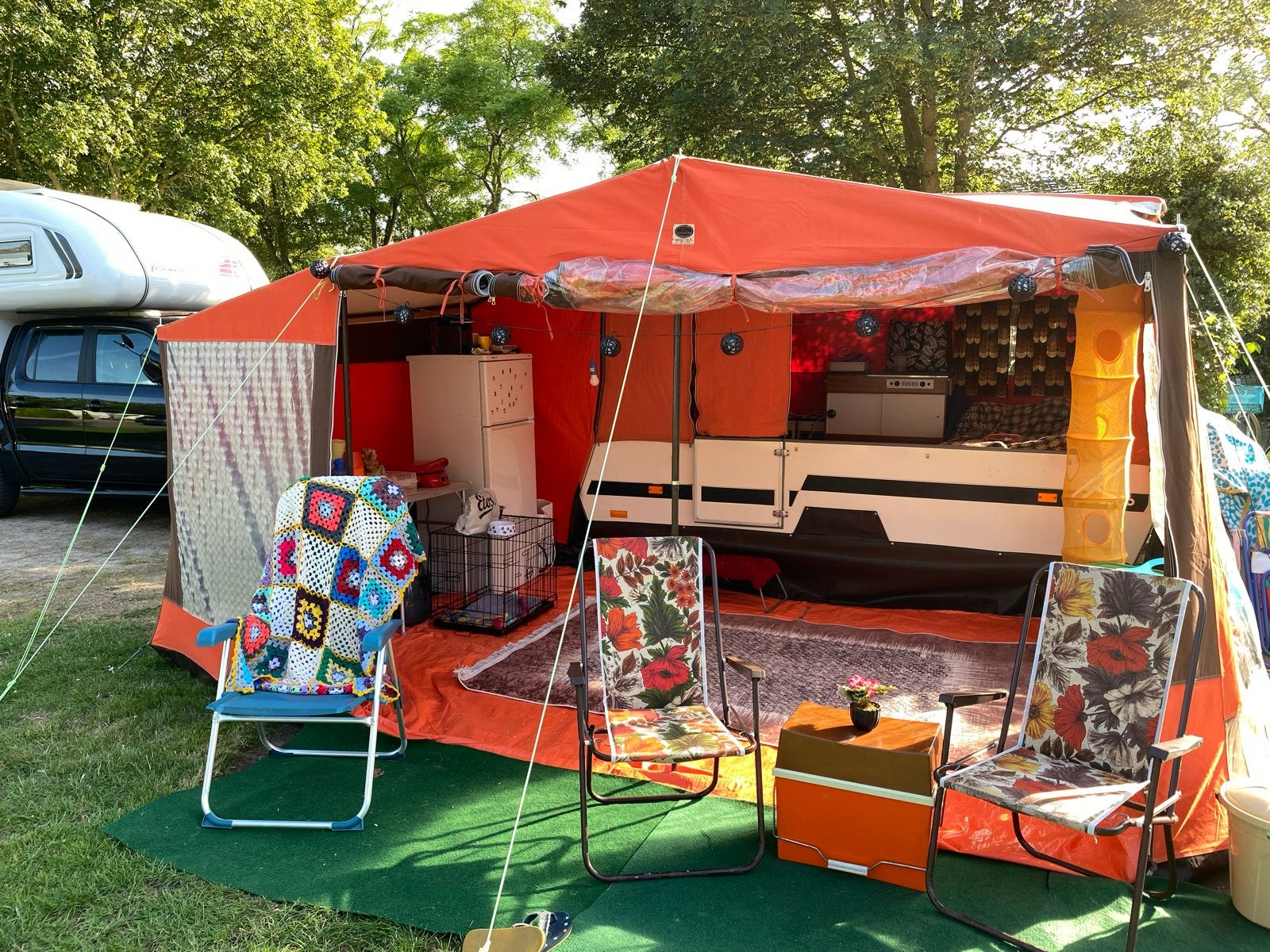 Vintage oranje PARADISO (1982) vouwwagen met voortent, Caravans en Kamperen, Vouwwagens, Meerkleurig, Aanwezig, Tot en met 4, Ophalen