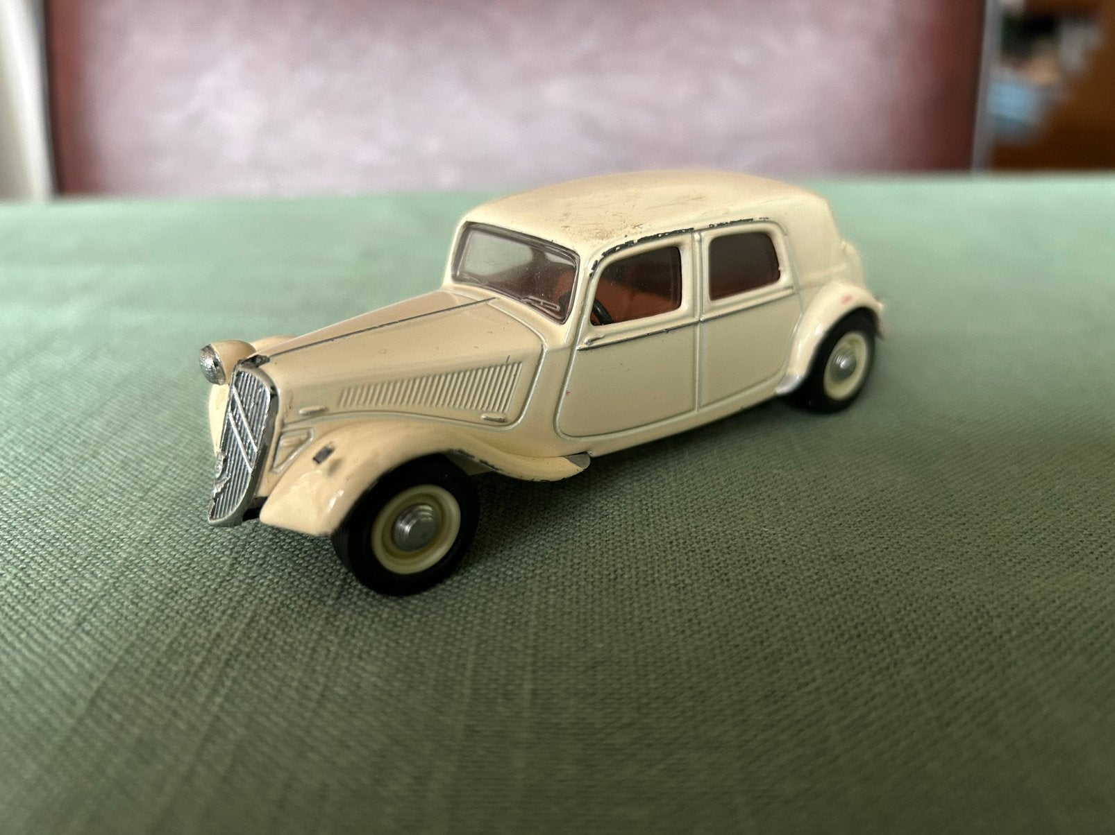 Matchbox Dinky Collection 1:43, Hobby en Vrije tijd, Ophalen of Verzenden, Zo goed als nieuw, Auto, Matchbox