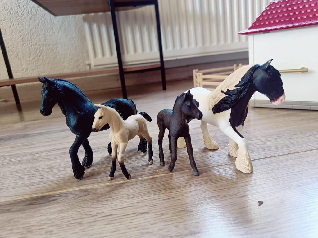 Schleich paarden set - 4 stuks, Ophalen, Zo goed als nieuw