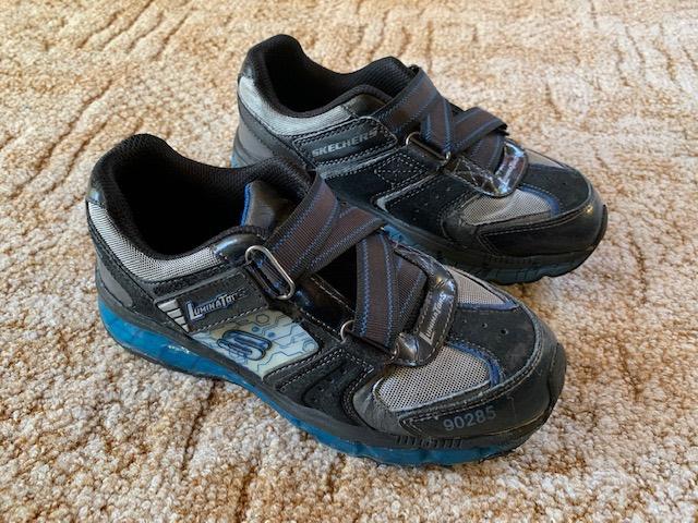 Skechers schoenen maat 33,5. Alleen de, Ophalen of Verzenden, Gebruikt, Jongen of Meisje, Schoenen