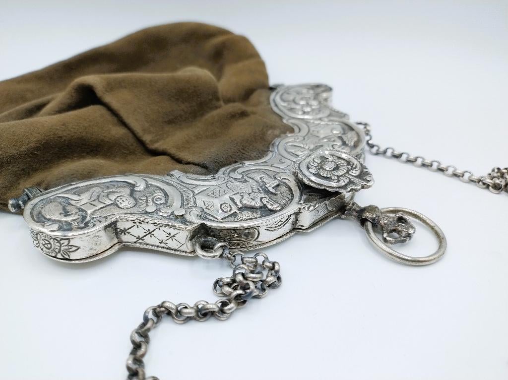 Zilveren tasbeugel, fluwelen tas, A. Offringa, Huizum, 1797, Antiek en Kunst, Verzenden, Zilver