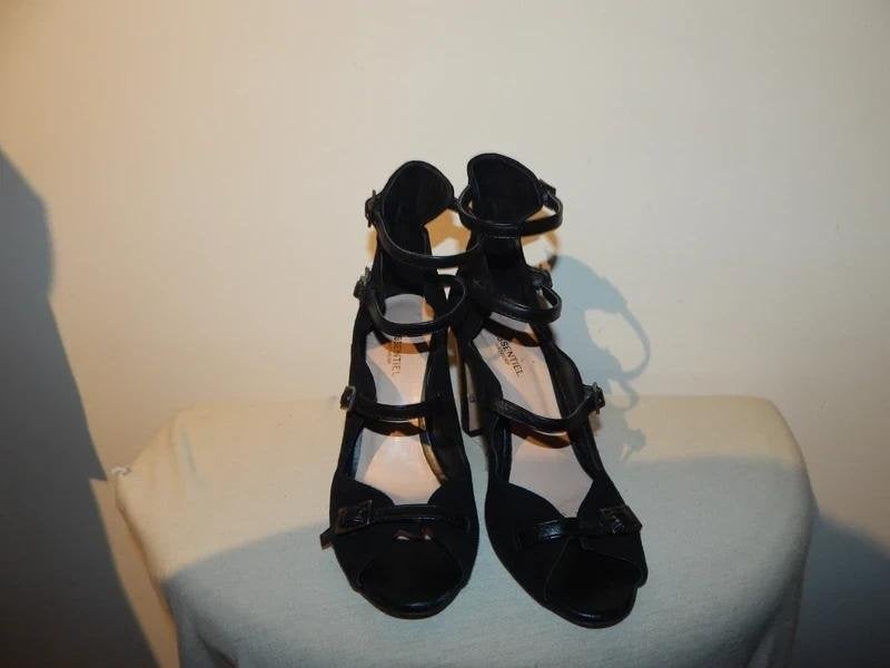 Essentiel Antwerp pumps open bandjes over de voet ZGAN37, Verzenden, Zwart, Sandalen of Muiltjes, Zo goed als nieuw