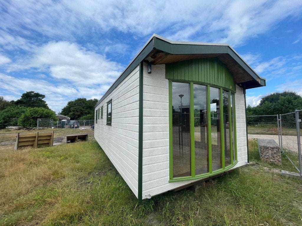 RENOVATIE CHALET TE KOOP!, Tot en met 2
