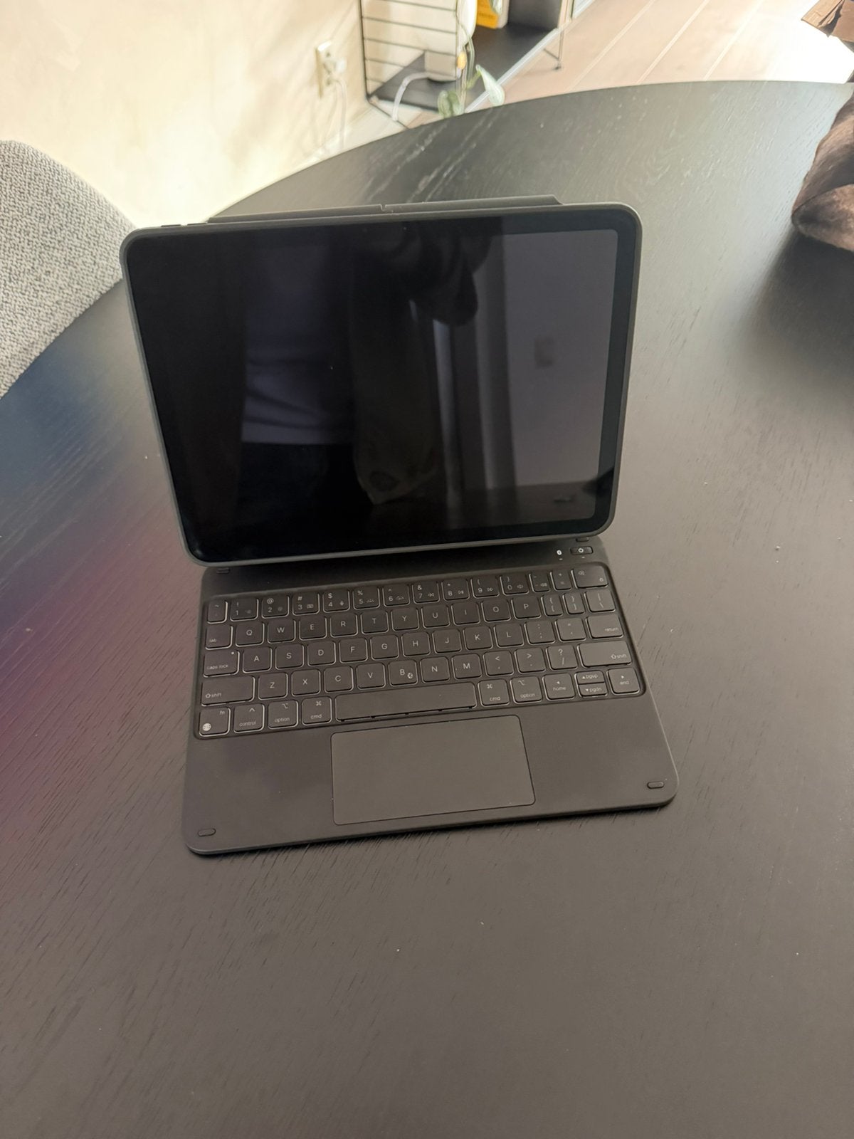 ESR Rebound Magnetic Keyboard iPad Air 11 | Nieuwstaat, Ophalen of Verzenden, Zo goed als nieuw, 11 inch, Bescherming voor- en achterkant