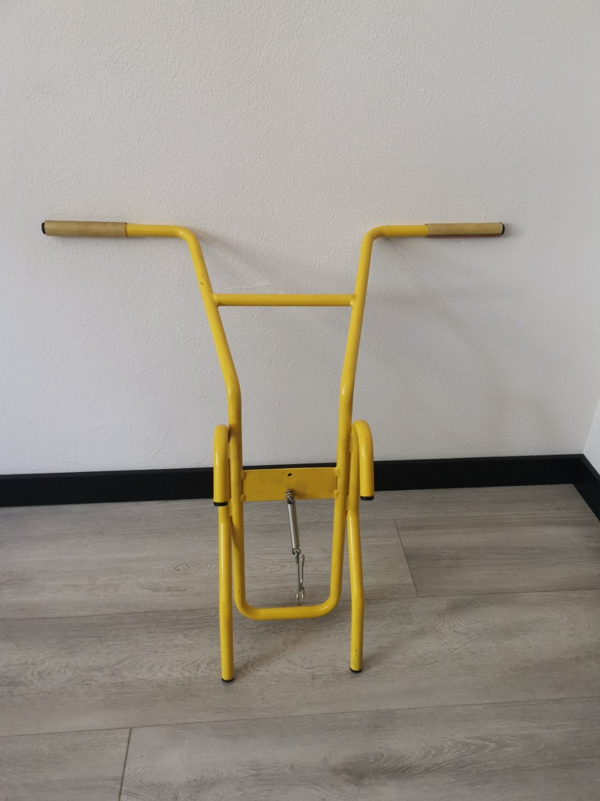 Gele ASC muurafstandhouder, Ophalen of Verzenden, Zo goed als nieuw, Ladder, 4 meter of meer