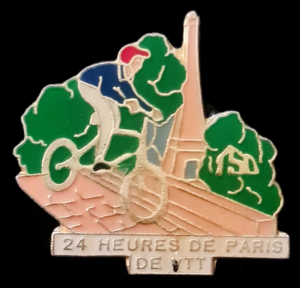 Wielrenner- 24 heures de Paris pin, Verzenden, Nieuw, Sport, Speldje of Pin